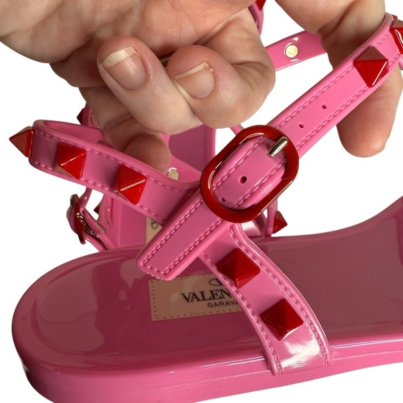 Valentino Garavani Pink Rockstud Cage Flat Jelly Sandals size 41/ US 10.5 - Picture 9 of 11